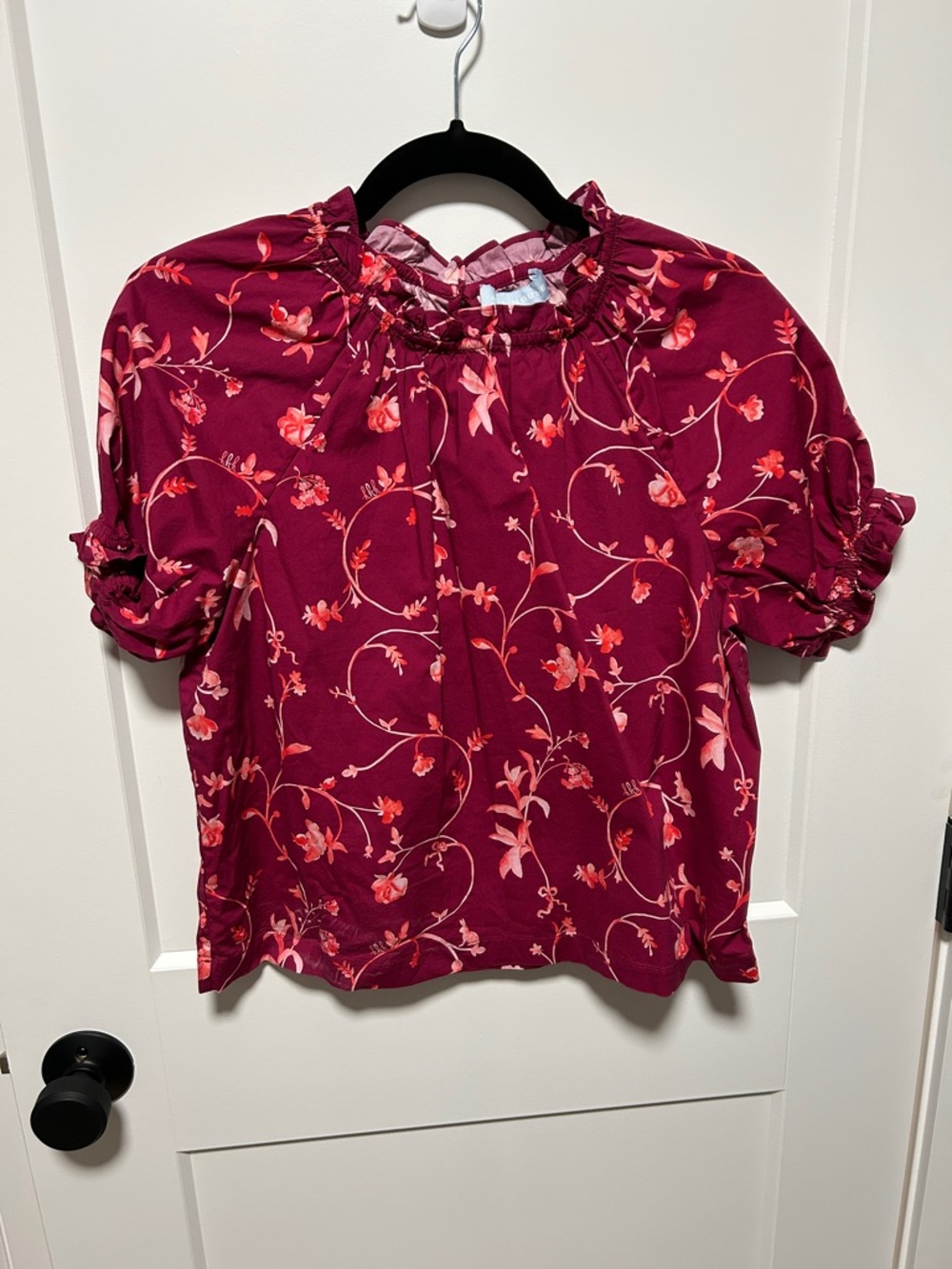 Hill House Womens Floral Ruffle Neck Top - Burgundy